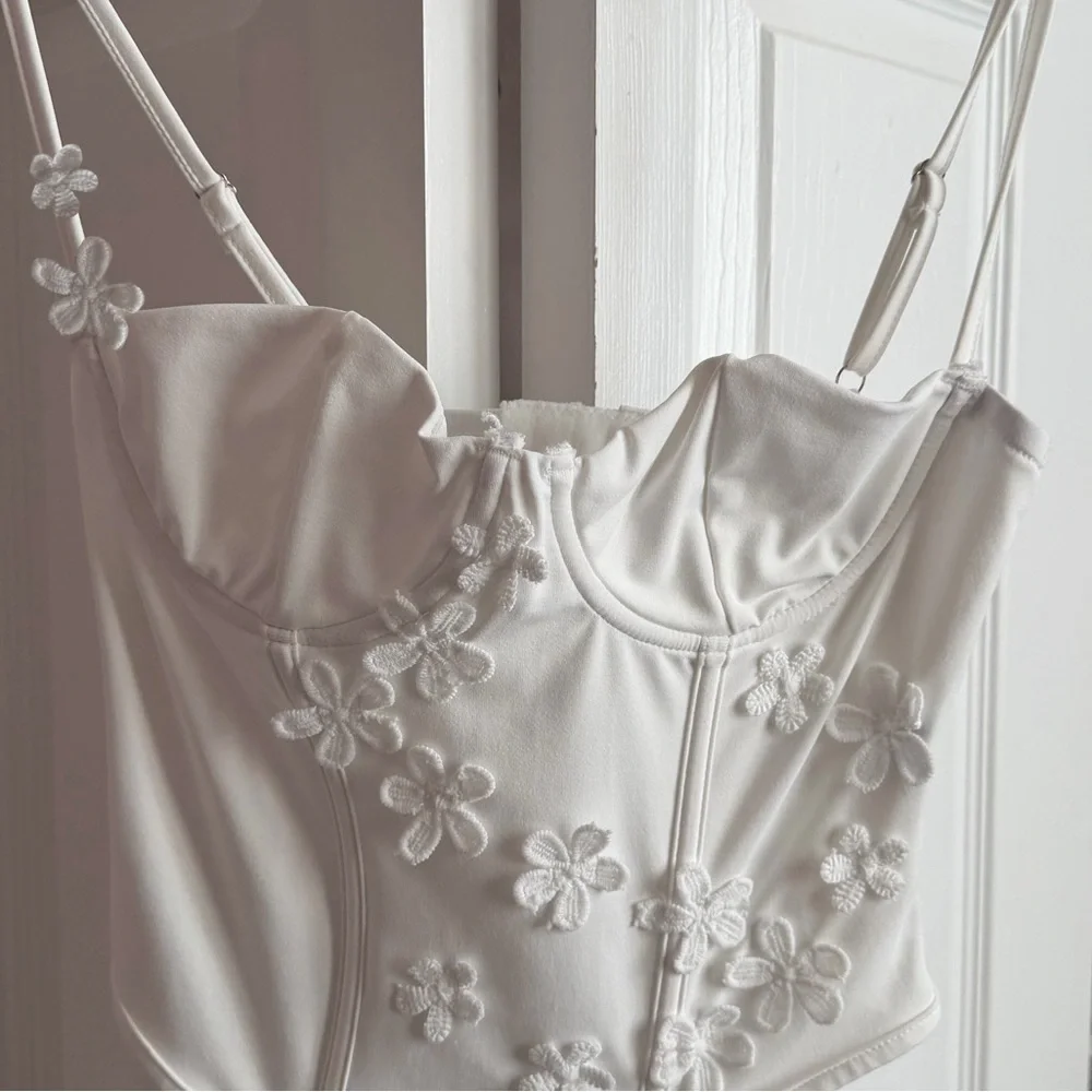 Babyboo Fashion White Dalary Top - Picture 3 of 3